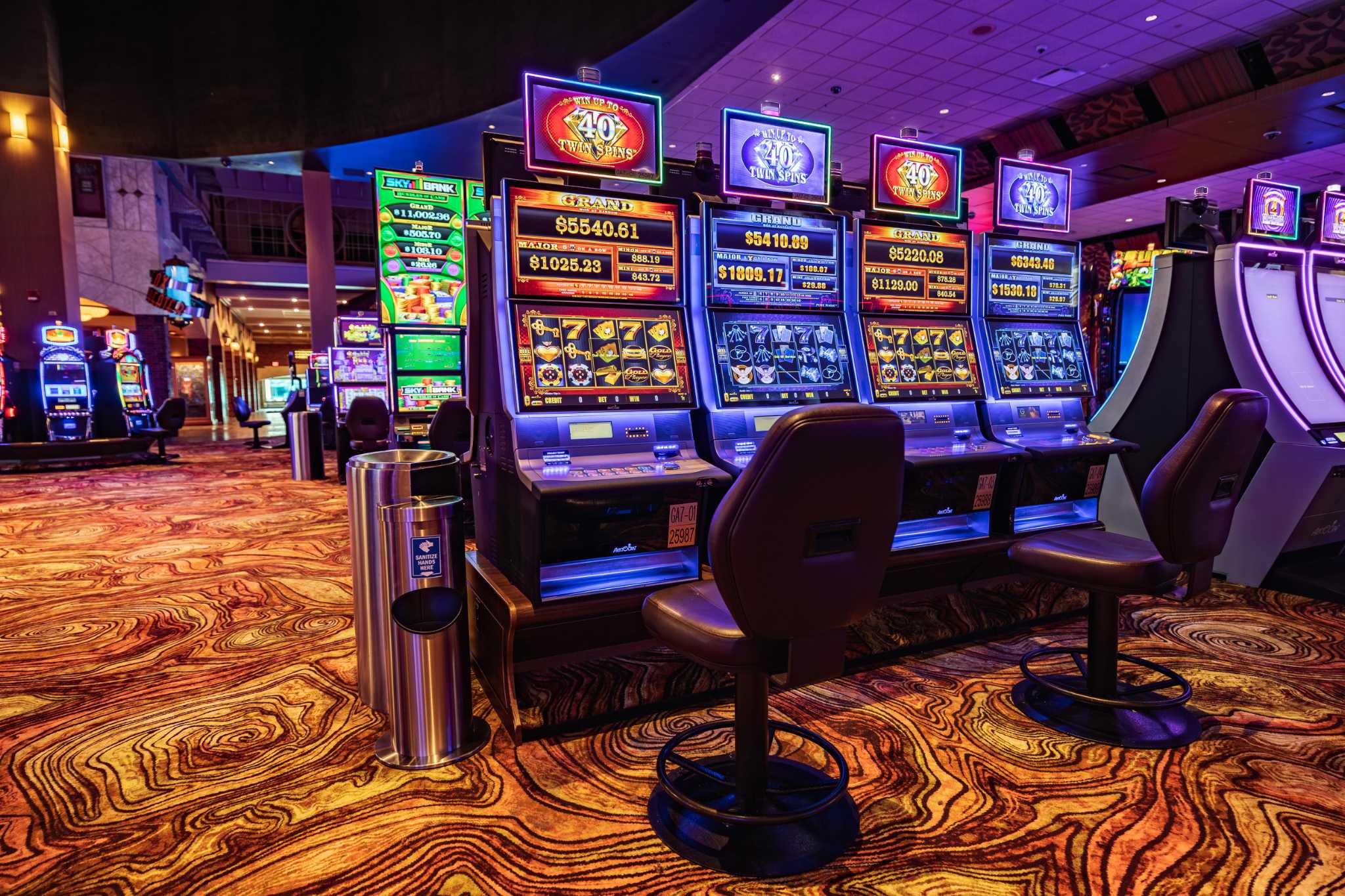 Royal Blackjack: Klasik Blackjack Deneyimi